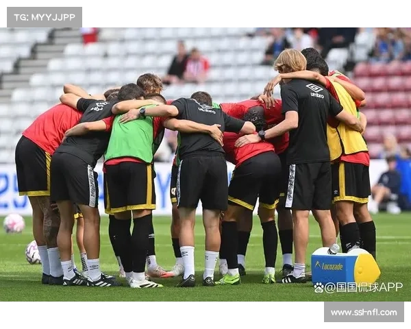 赫罗纳1-3不敌巴列卡诺，门将加萨尼加失误送点